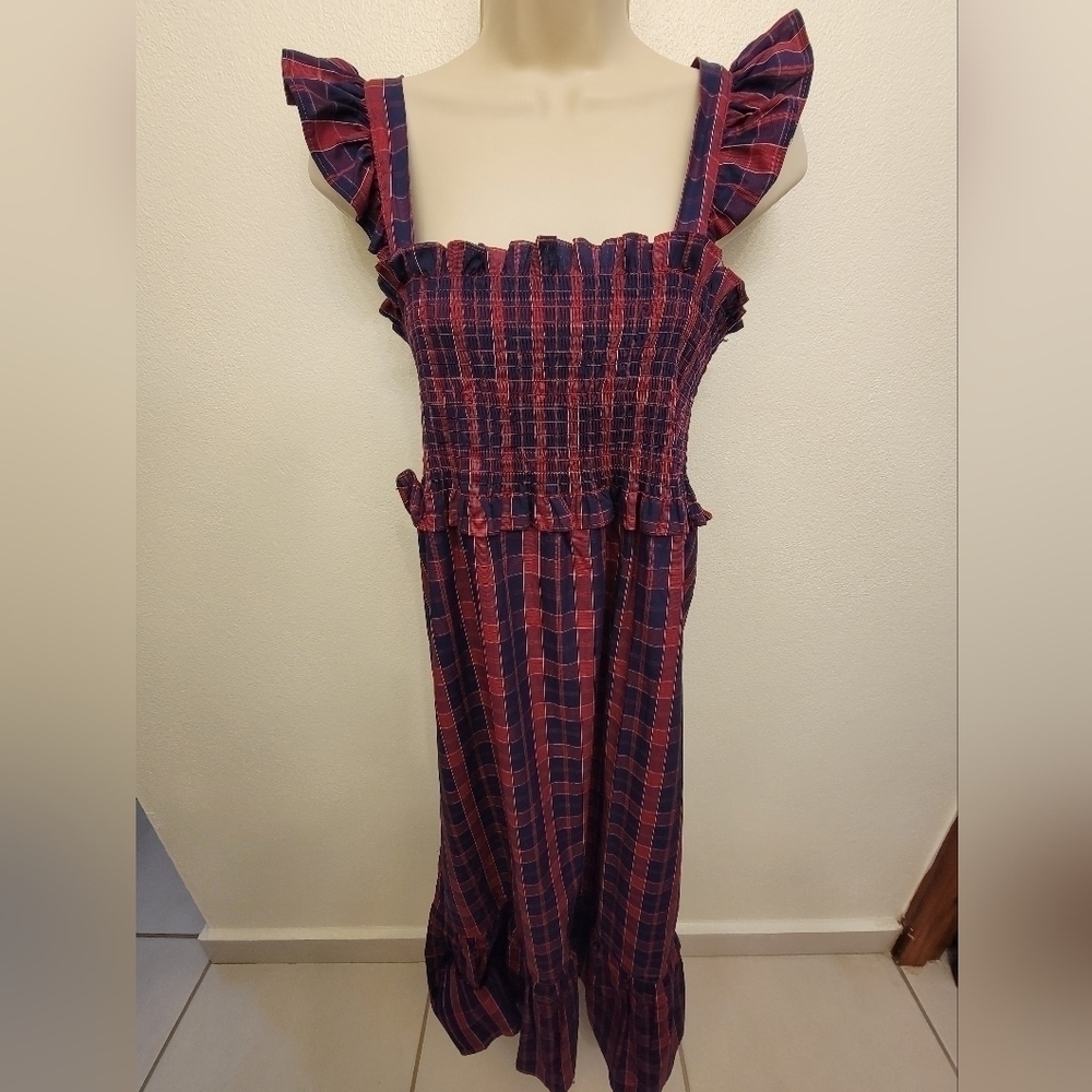 NWOT Nicole Miller Sleeveless Midi Dress